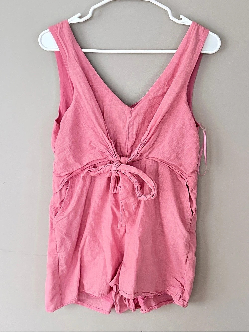 Pink Lily Pink Romper Size Large Like New